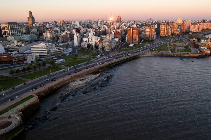 Rambla Sur de Montevideo (archivo, setiembre de 2019). · Foto: Nicolás Celaya / adhocFOTOS