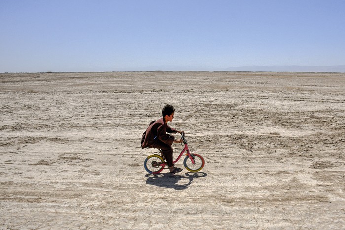 Foto principal del artículo 'Foto del mes | Atif Aryan / AFP'