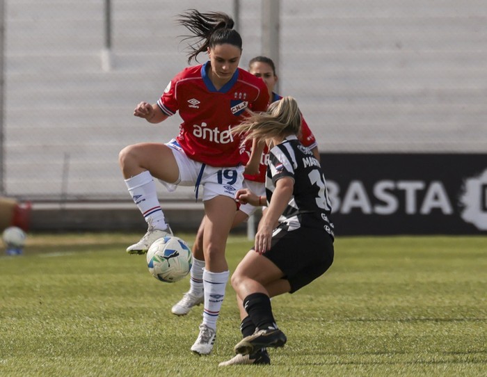 Nacional - Libertad de Paraguay, en el estadio de Deportivo Morón. Foto: Diego Martínez, CNdeF
