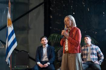 Mercedes Ruiz, el 18 de julio, durante su asunción como alcaldesa del Municipio E. · Foto: X