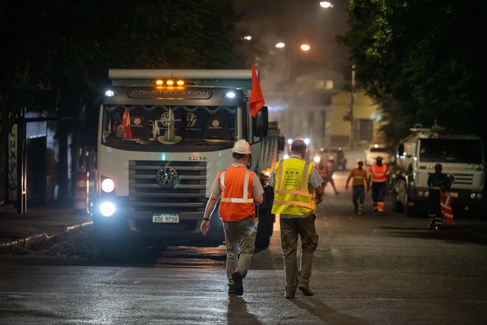 Foto principal del artículo 'La IM informó que hoy comienzan las obras de vialidad en la calle Yaguarón durante un mes' · Foto: Intendencia de Montevideo, sin datos de autor