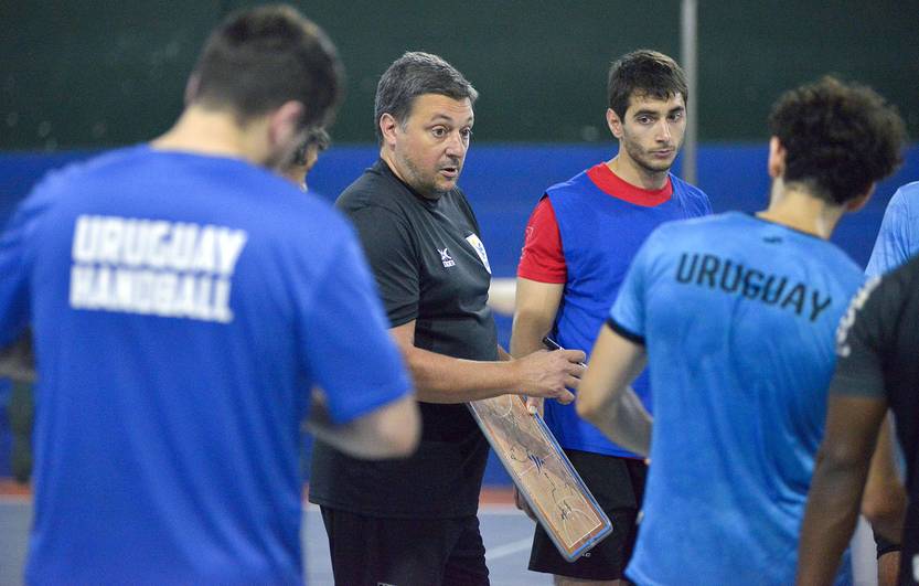 20230103 suple Deporte Handball 3