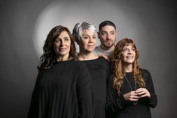 María Mendive, Marisa Bentancourt, Agustín Urrutia y Gabriela Iribarren. · Foto: Alejandro Persichetti, difusión