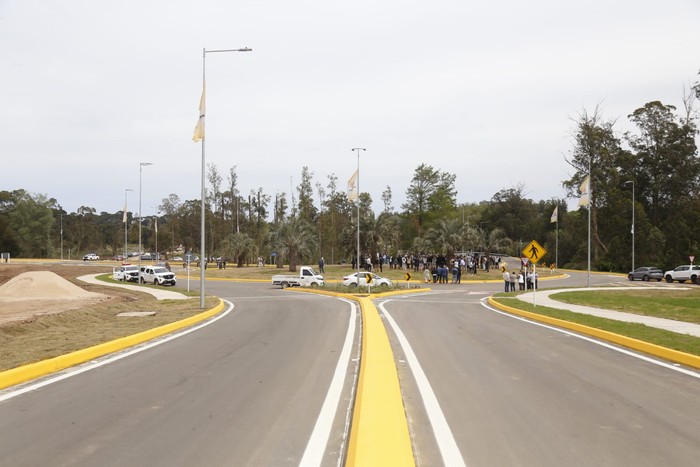 Inauguración de la rotonda de camino Aparicio Saravia y Paso de la Cadena. Foto: Intendencia de Maldonado.