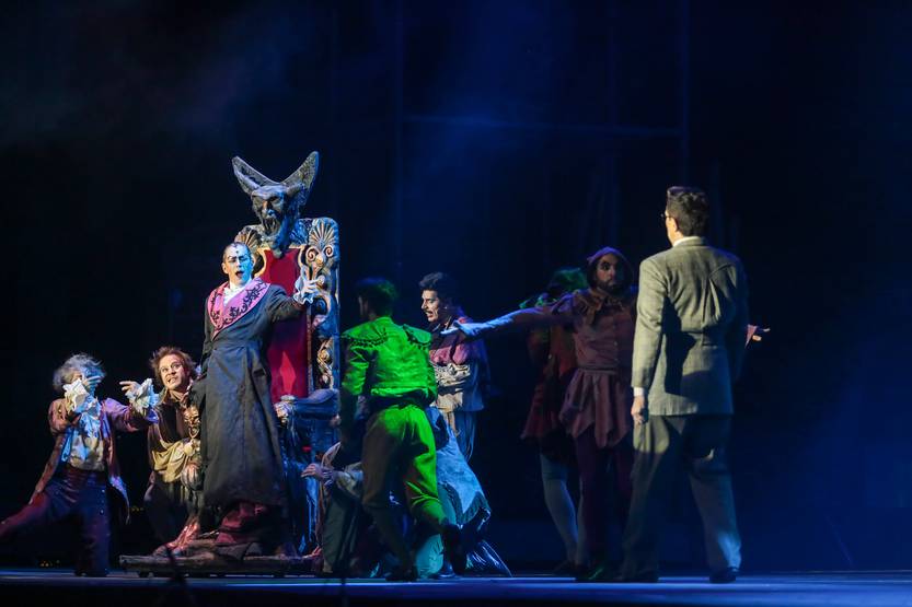 20220716 P28-29 Drácula el musical  2