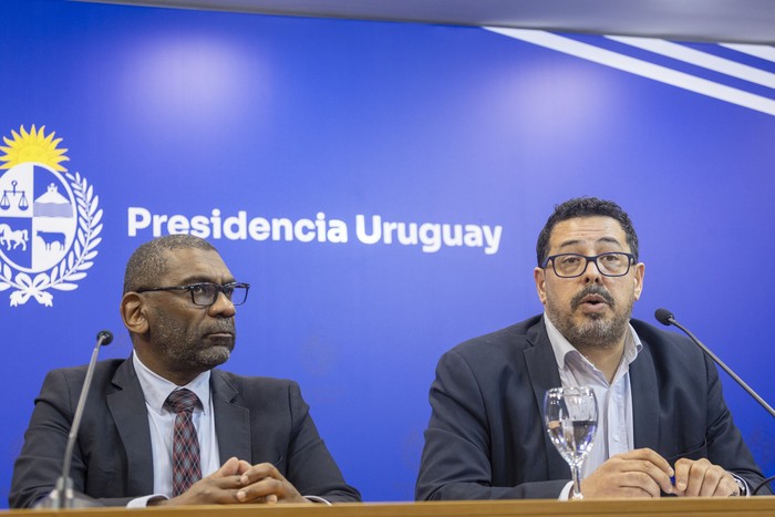 Edgardo Ortuño y Alejandro Sánchez , el 18 de julio, en Torre Ejecutiva. Foto:Rodrigo Viera Amaral