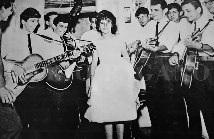 Foto principal del artículo 'Cuando el rock se hizo azul' · Foto: Archivo personal de Mario Pagano