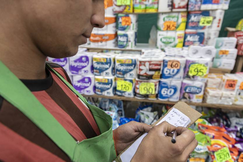 17-18 20231019 suple economía La política antiinflacionaria