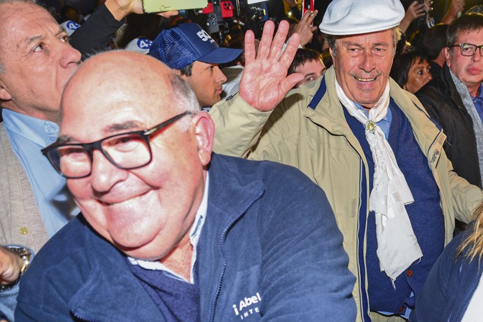 Miguel Abella y Enrique Antía, el 11 de mayo, en Maldonado. · Foto: Natalia Ayala