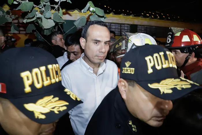 José Jerí en el barrio de San Juan de Miraflores en Lima (archivo, octubre de 2025). · Foto: Renato Pajuelo, AFP