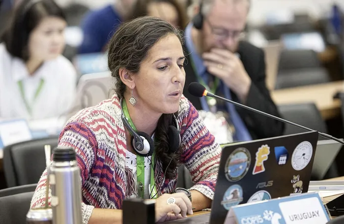 Mariana Ríos durante la Convención sobre la Conservación de las Especies Migratorias, el 28 de marzo en Campo Grande, Brasil. · Foto: Vigilia de Ángeles Estrada, IISD/ENB