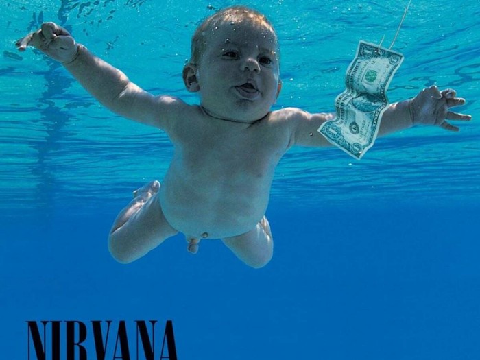 Foto principal del artículo 'El bebé de la tapa del disco Nevermind demandó a Nirvana por pornografía infantil'
