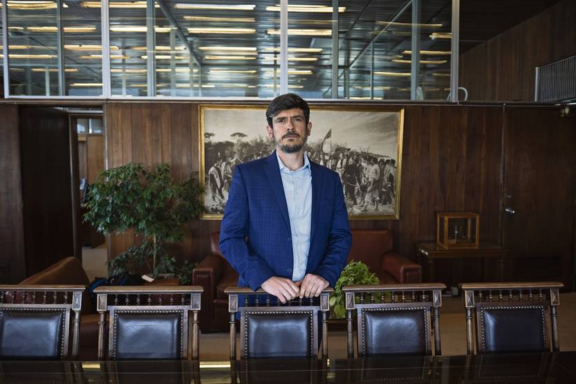 P12 20251121 Gustavo González