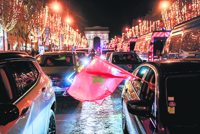Avenida Champs Elysee, en París, el 10 de diciembre de 2022. · Foto: Martin Bureau, AFP