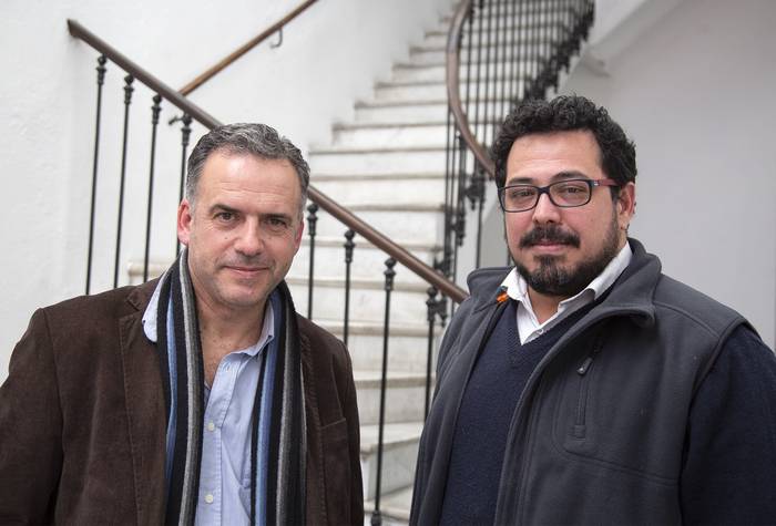 Yamandú Orsi y Alejandro Sánchez, durante una entrevista con la diaria, el 14 de agosto de 2019. · Foto: Ernesto Ryan
