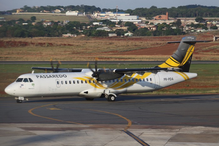 PR-PDA ATR.72 Passaredo. Foto: De aeroprints.com, CC BY-SA 3.0, https://commons.wikimedia.org/w/index.php?curid=32546006