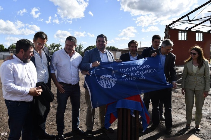 Colocación de la piedra fundamental del nuevo edificio de la Udelar en Paysandú. · Foto: UdelaR