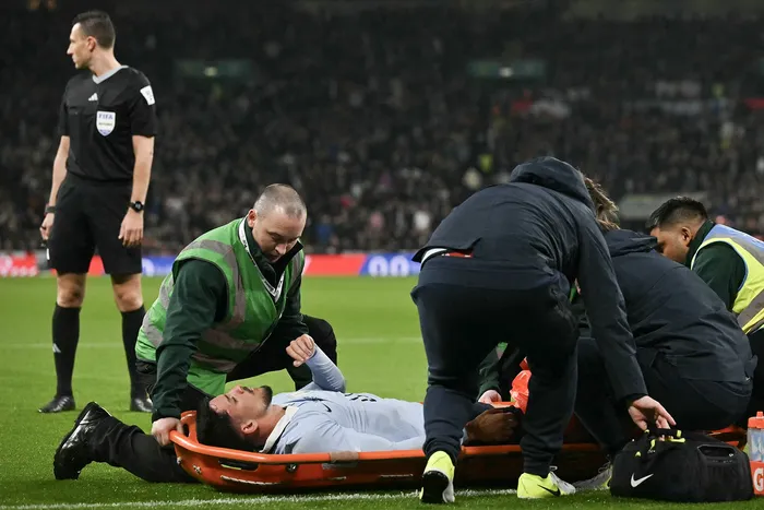Joaquín Piquerez, el 27 de marzo, durante el partido amistoso internacional ante Inglaterra, en el estadio de Wembley, en Londres. · Foto: Glyn Kirk, AFP