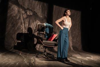 Julieta Zylberberg, en _Prima facie_. · Foto: Difusión