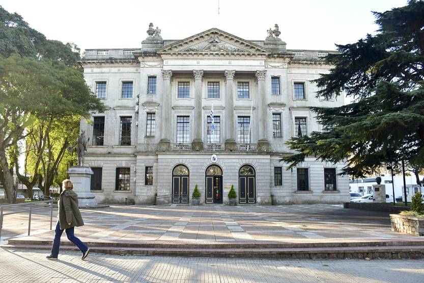 20230425 intendencia colonia