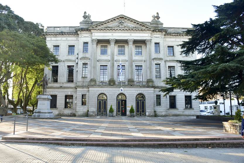 20221003 Intendencia Colonia