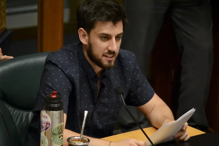 Juan Urdangaray, durante una sesión de la Junta Departamental de Maldonado (archivo, 2021). · Foto: Virginia Martínez  Díaz