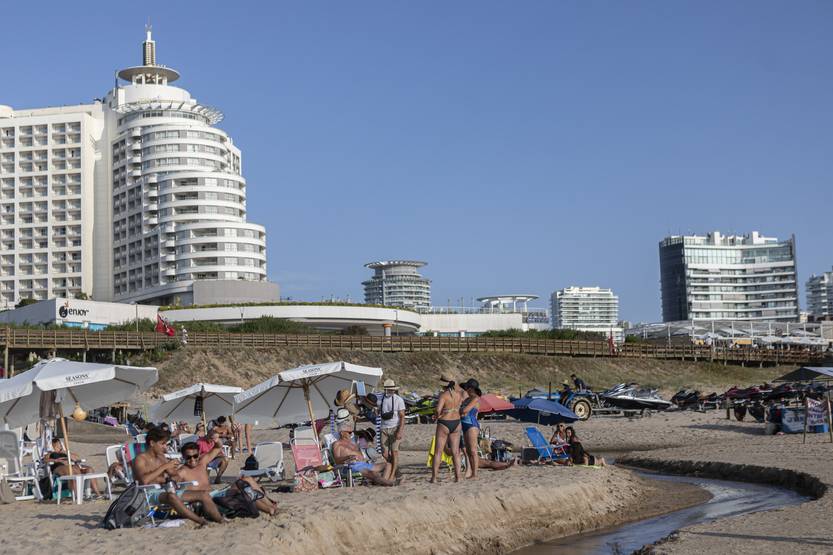20230101 punta del este