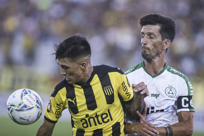 20220513 peñarol plaza
