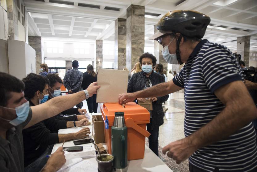 20220327 votación