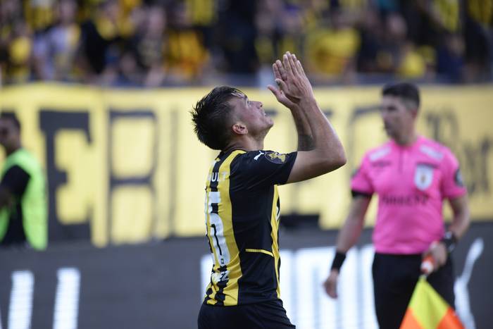 Ignacio Laquintana festeja su gol