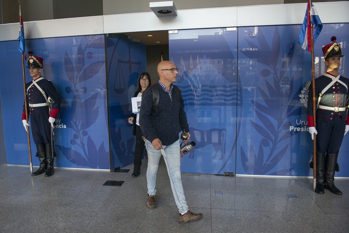 Marcelo Abdala y Elbia Pereira, tras la reunión con el presidente Luis Lacalle Pou en Torre Ejecutiva. · Foto: Alessandro Maradei