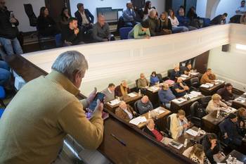 Sesión de la Junta Departamental de Colonia. (archivo, abril de 2022) · Foto: Ignacio Dotti
