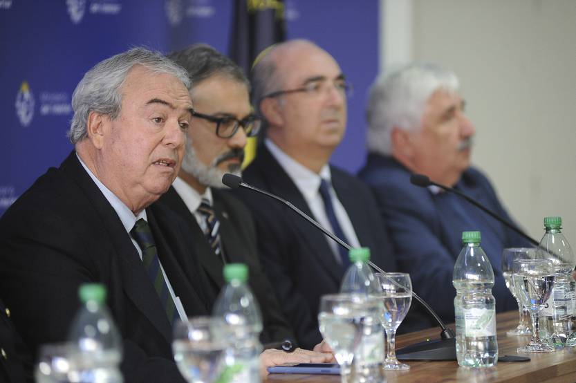 20220520 conferencia chomnalez