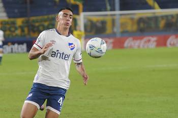 José Luis Rodríguez, en un partido con Nacional, en el Gran Parque Central (archivo, mayo de 2022). · Foto: Federico Gutiérrez