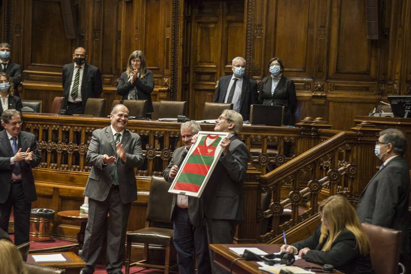 20220608  garra homenaje a Aguada