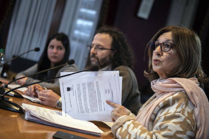Lorena Rodríguez, Héctor Cancela y Margarita Reyes, en conferencia de prensa (12.07.2022). · Foto: .