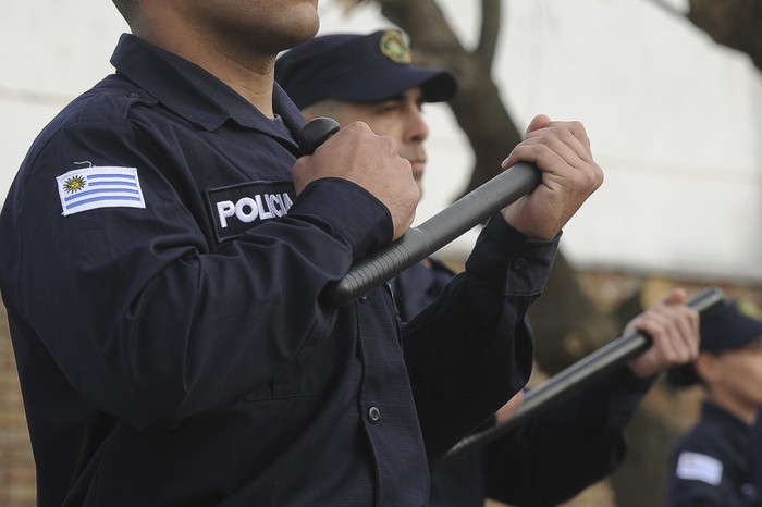 Policías. (archivo, setiembre de 2022) · Foto: Federico Gutiérrez