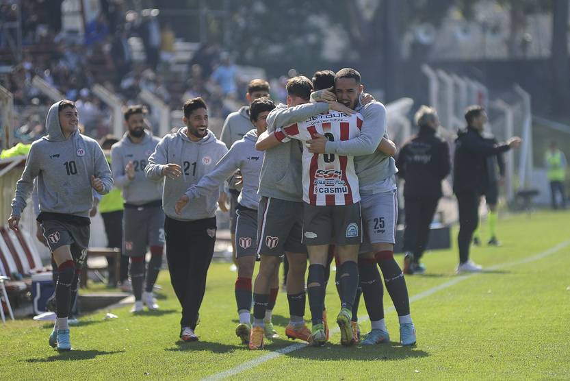 20220829  river plate festeja