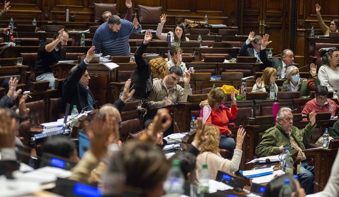 Sesión de la Cámara de Diputados, ayer, durante discución de la Rendición de Cuentas. · Foto: Alessandro Maradei