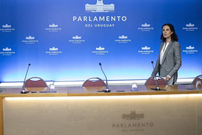 La ministra Azucena Arbeleche en el Parlamento (archivo, setiembre de 2022). · Foto: Ernesto Ryan