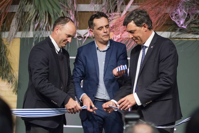 Rafael Ferber, Federico Graña y Gonzalo Valdes, el 9 de setiembre, durante la inauguración de la Expo Prado 2022. · Foto: Alessandro Maradei