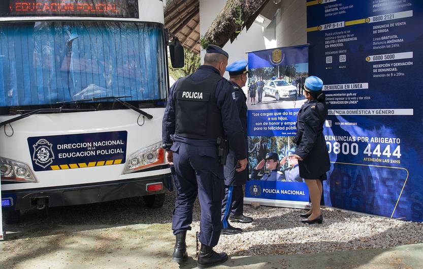 policia RS133657_20220909AM_006