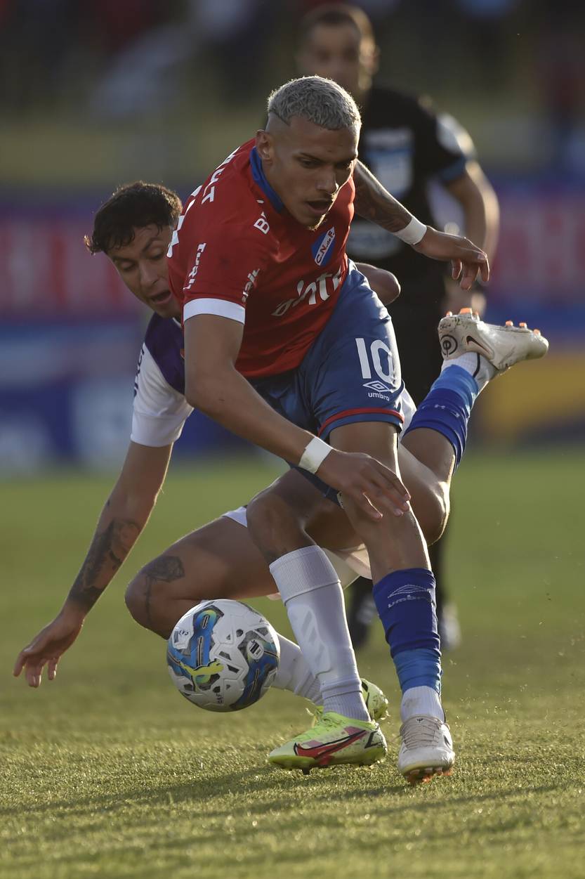 Nacional - Fenix