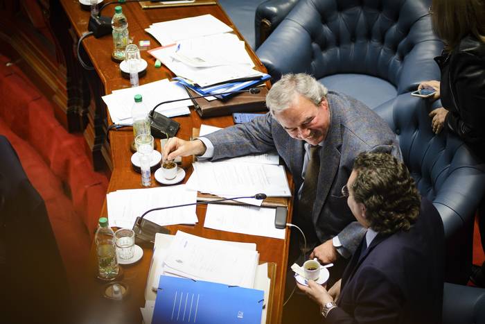 Luis Alberto Heber y Rodrigo Ferrés, cuando comparecieron en régimen de Comisión General en el parlamento. (archivo, octubre de 2022) · Foto: Mara Quintero