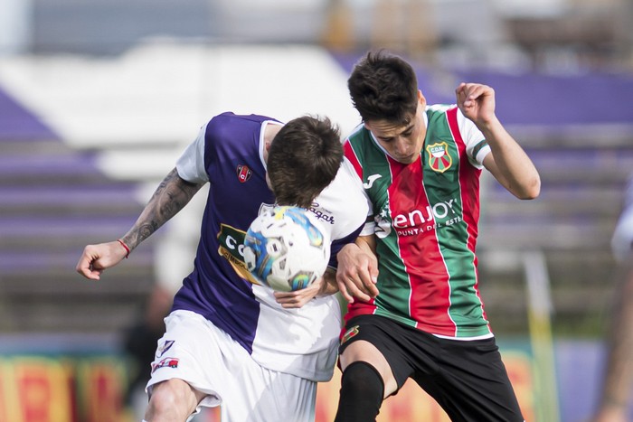 Partido por el Torneo Clausura entre Fénix y Deportivo Maldonado en el Estadio Parque Capurro. (arhcivo, octubre de 2022) · Foto: Ramiro Cicao