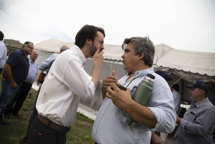 Jorge Larrañaga Vidal y Carlos Camy, durante un encuentro de su agrupación nacional de gobierno, en San José (archivo, noviembre de 2022). · Foto: Camilo dos Santos