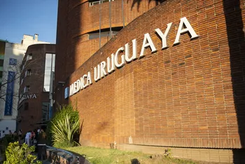 Sede central de Médica Uruguaya, en Montevideo (archivo, diciembre de 2022). · Foto: Alessandro Maradei