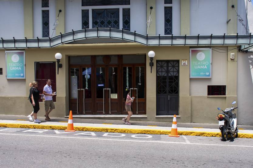 2031219 col teatro Uamá