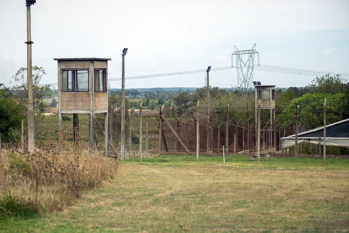 Foto principal del artículo 'Una persona privada de libertad agredió a una operadora penitenciaria en la cárcel de Canelones' · Foto: Alessandro Maradei