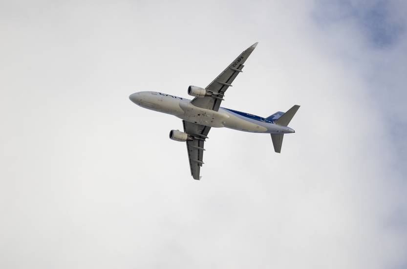 20230705 avión